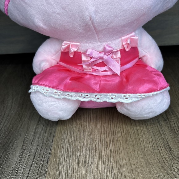 Hello Kitty Friends 12" Pretty‎ in Pink Monochrome Plush 2024 - Picture 5 of 7
